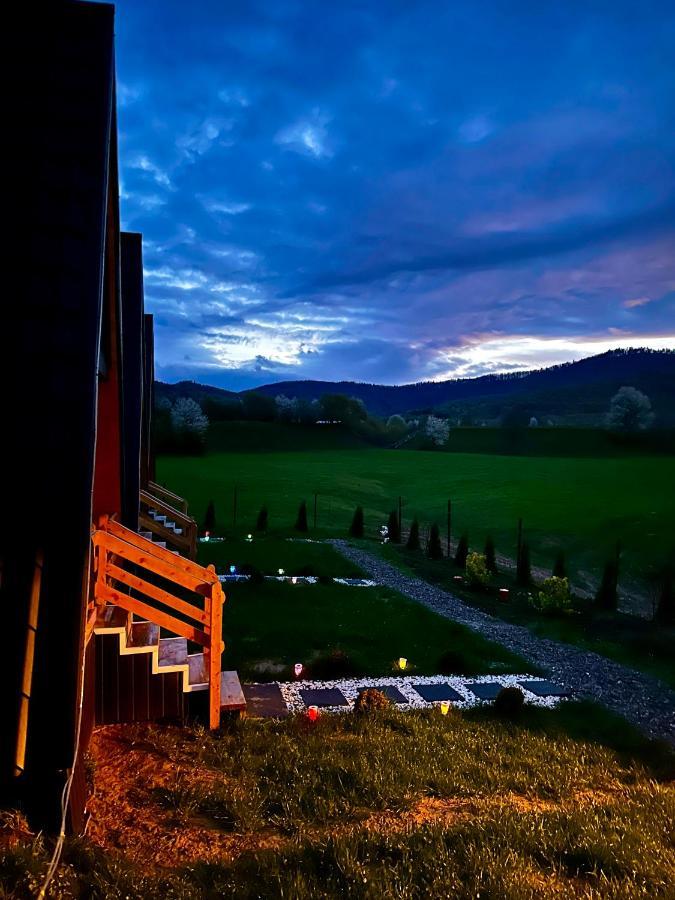 A-Frame Bucovina- Paradis Bucovinean Capu Cimpului Экстерьер фото